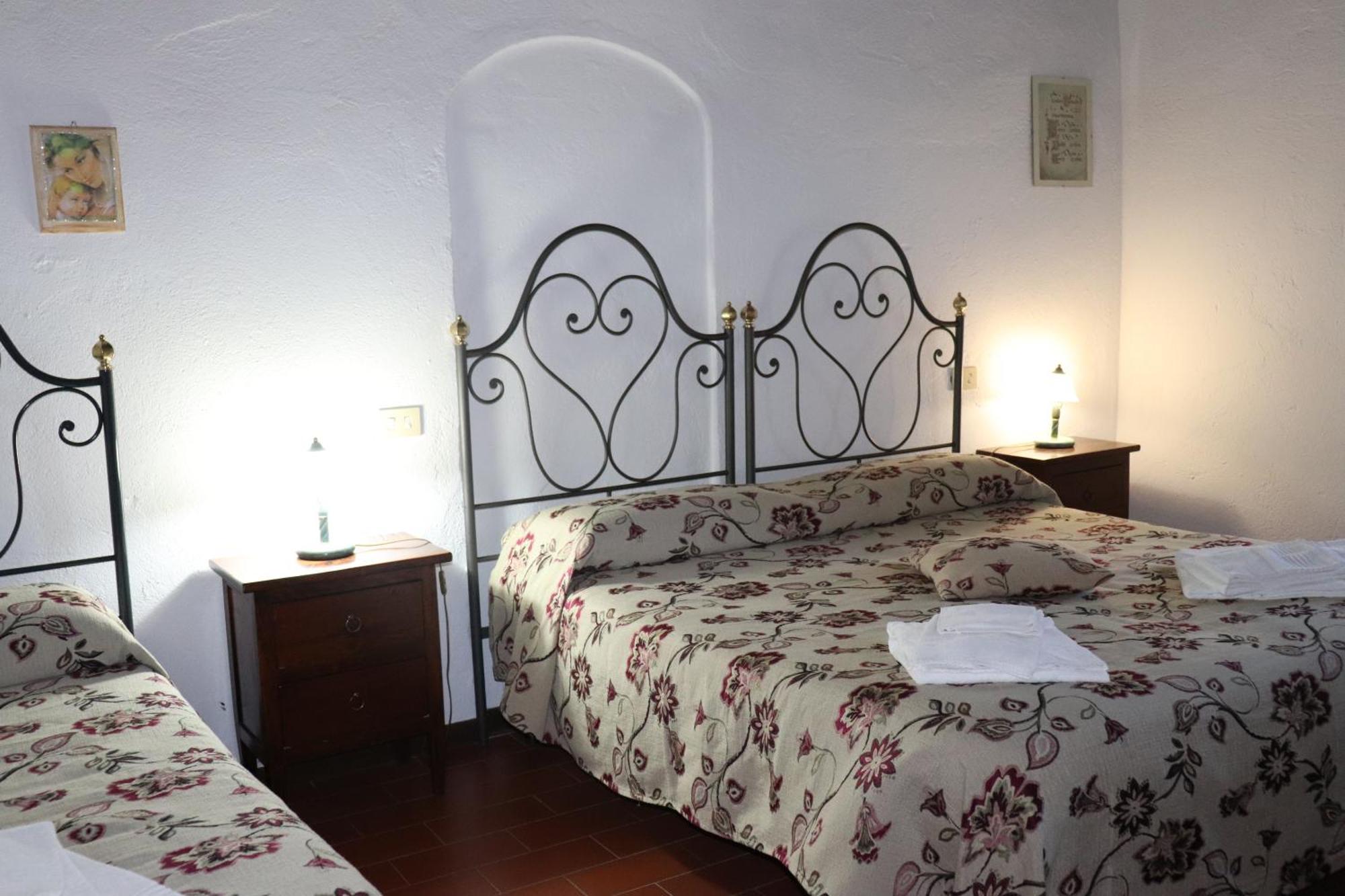 Badia Il Vingone Guest House Città di Castello Exterior foto