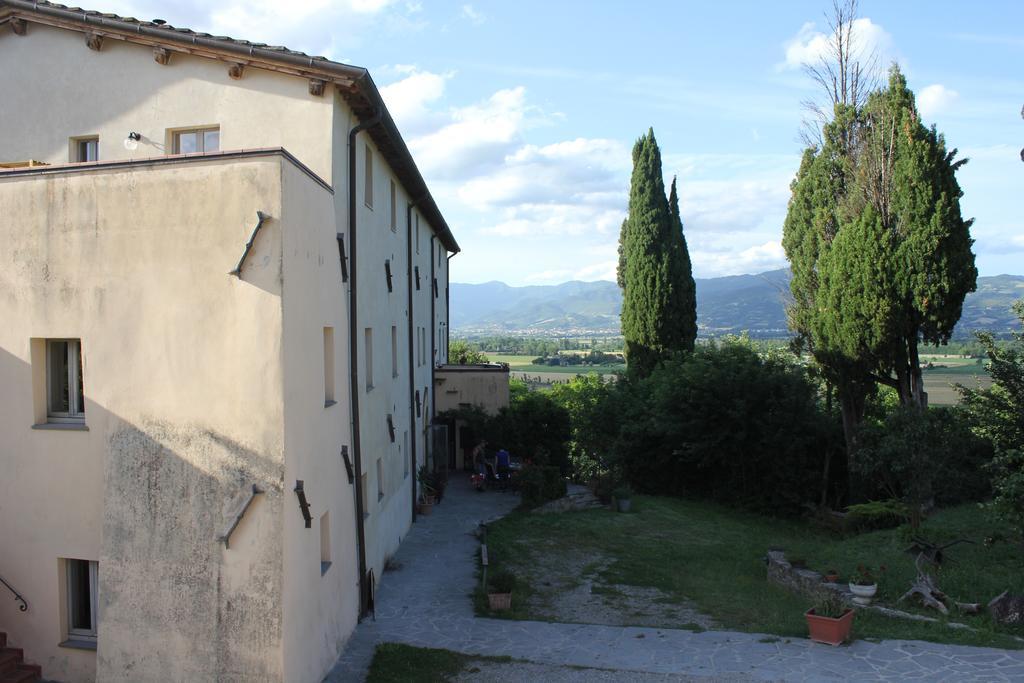 Badia Il Vingone Guest House Città di Castello Exterior foto