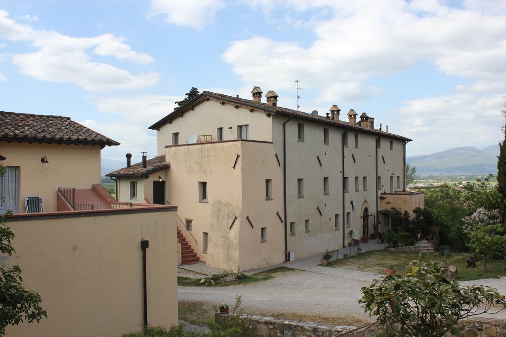 Badia Il Vingone Guest House Città di Castello Exterior foto